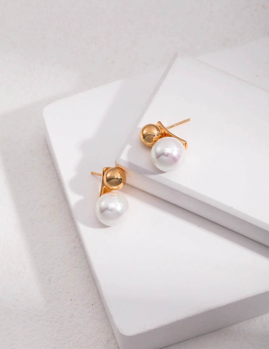 Simple Elegant Pearl Drop Earrings